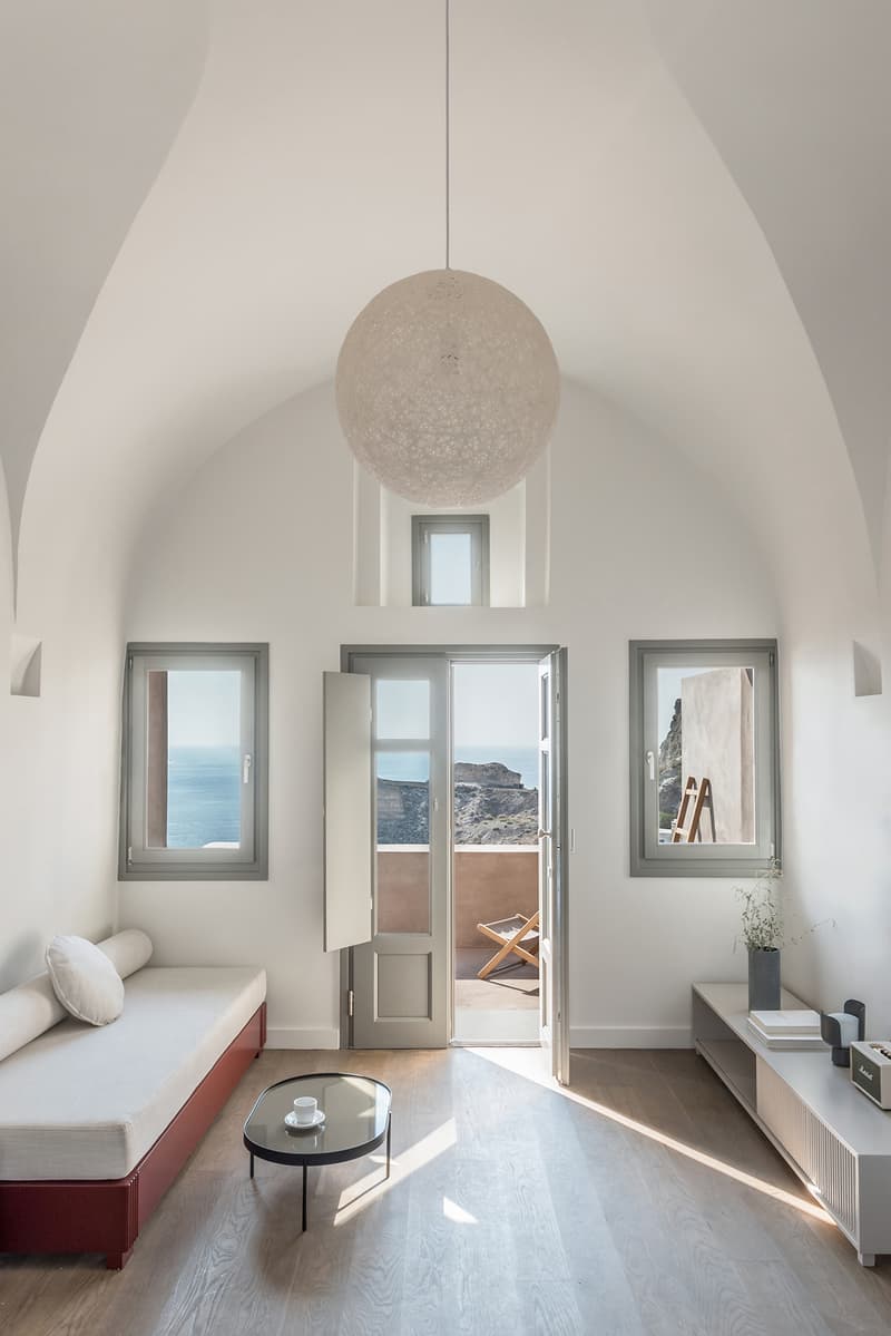 Small Hotel OIA Castle by Kapsimalis Architects Homes Houses Hotels Modern Sleek Interior Exterior Sea View Architecture Oia Greece