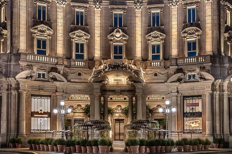 Starbucks Opens Reserve Roastery in Milan Caffeine coffee Italian Starbucks Seattle Beans Barista Americano Latte Cappuccino Scolari coffee roaster affogato cordusio new drink