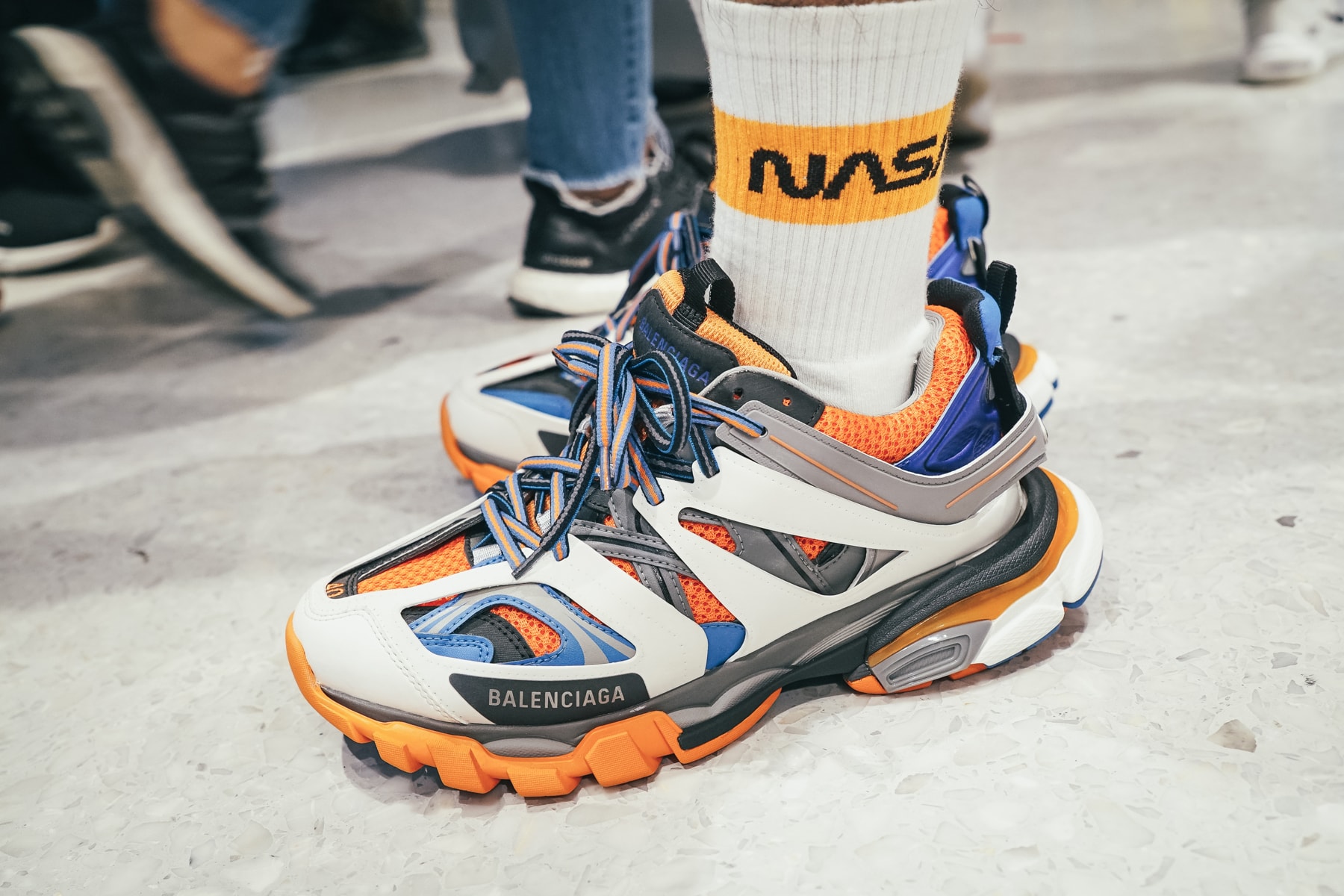 UPPERGROUND CentralWorld Flagship Opening Recap Thailand Bangkok Streetwear Street Fashion Carnival FR2 YIB Youths in Balaclava Chaotic Surf is Dead Takara Wong Poliquant Magic Stick Blackbarrett WVS Indigoskin SSAP