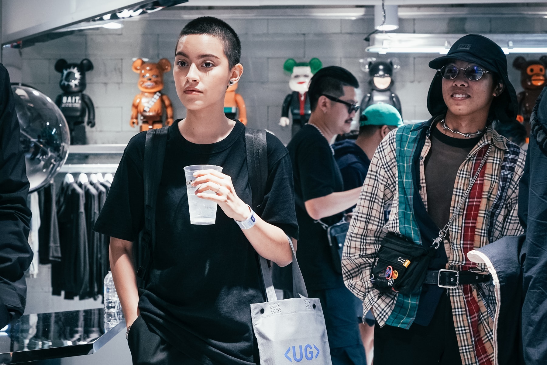 UPPERGROUND CentralWorld Flagship Opening Recap Thailand Bangkok Streetwear Street Fashion Carnival FR2 YIB Youths in Balaclava Chaotic Surf is Dead Takara Wong Poliquant Magic Stick Blackbarrett WVS Indigoskin SSAP