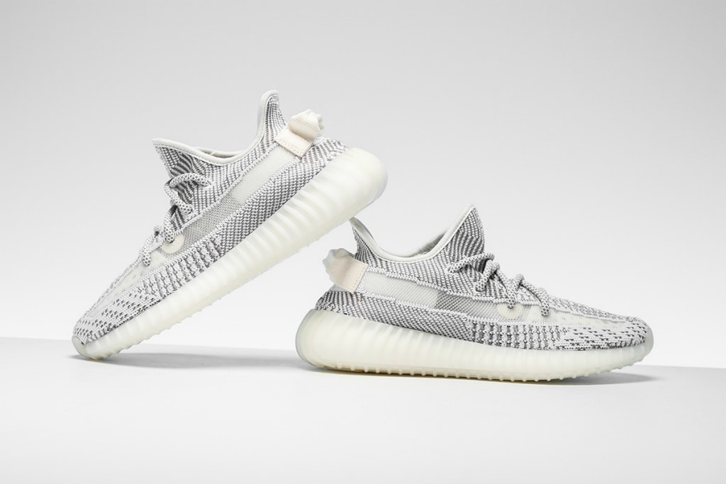 Closer Look adidas YEEZY BOOST 350 V2 Static pictures october 2018 release date buy price details retailers grey gray white kanye west sneakers