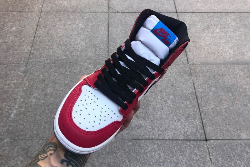 Air Jordan 1 Chicago Clear Sole Closer Look White red Black dots