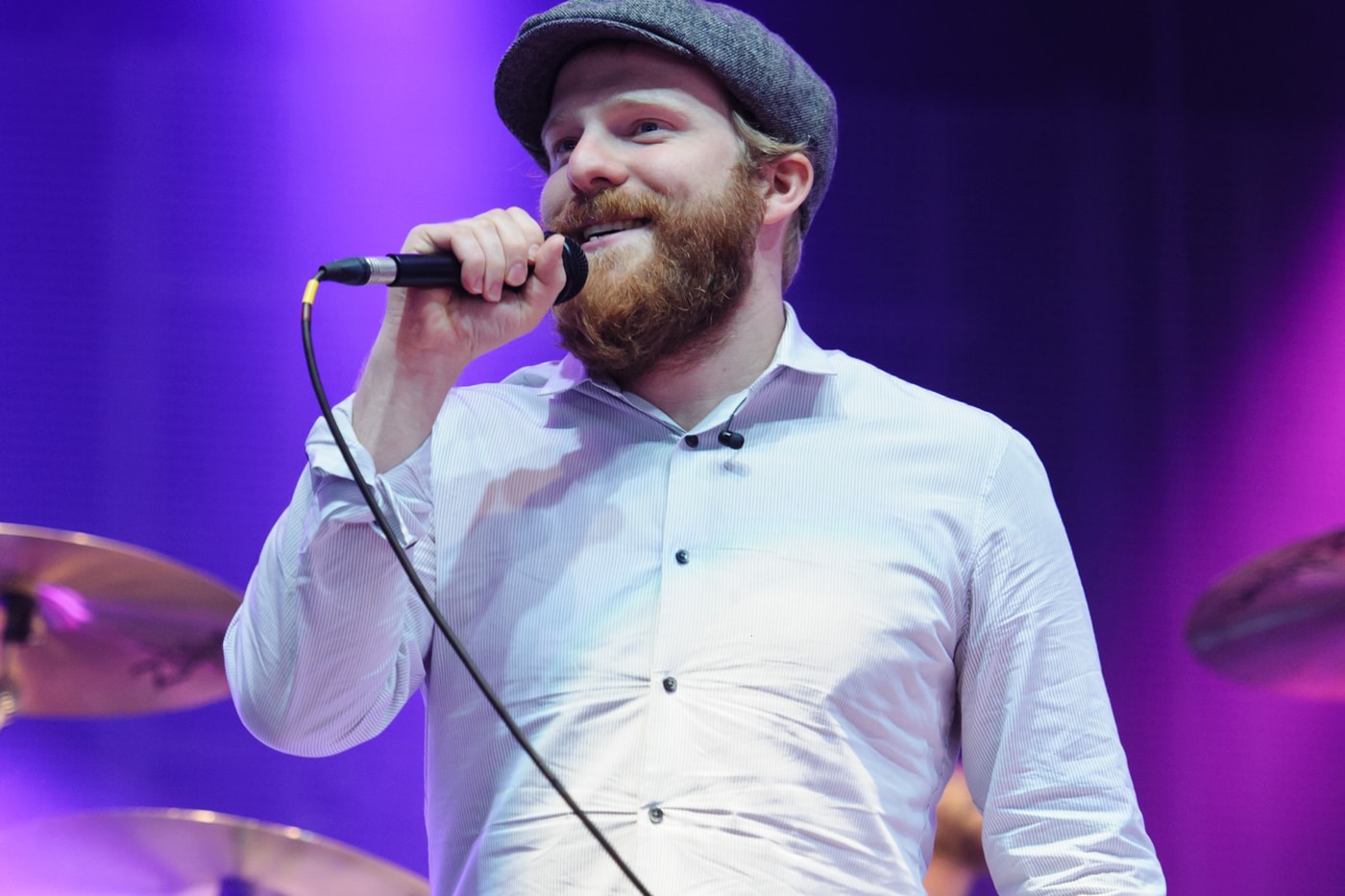 alex-clare-up-all-night-produced-by-diplo-switch