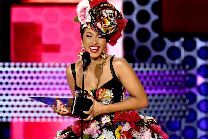 2018 AMAs Winners: Taylor Swift, Cardi B camila cabello young thug havana post malone migos xxxtentacion american music awards