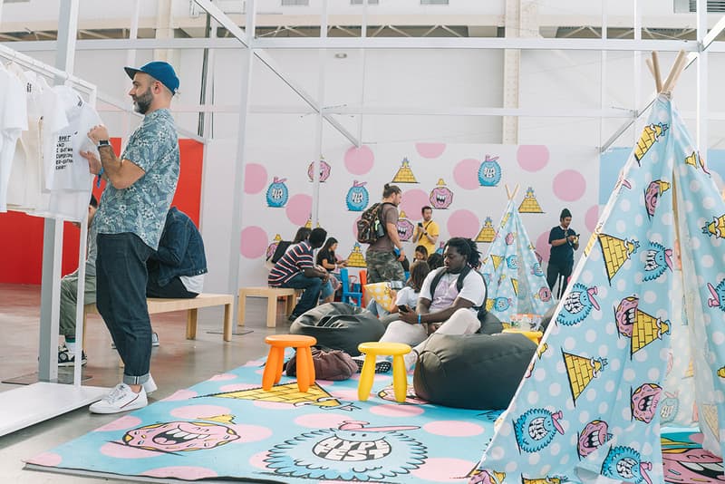 stash andre futura kevin lyons art work live event booth mural collaboration signing hypefest