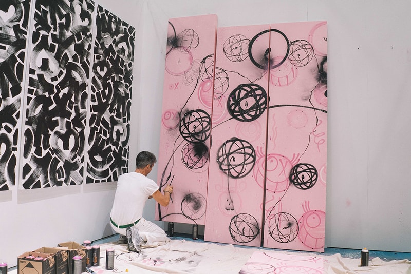 stash andre futura kevin lyons art work live event booth mural collaboration signing hypefest