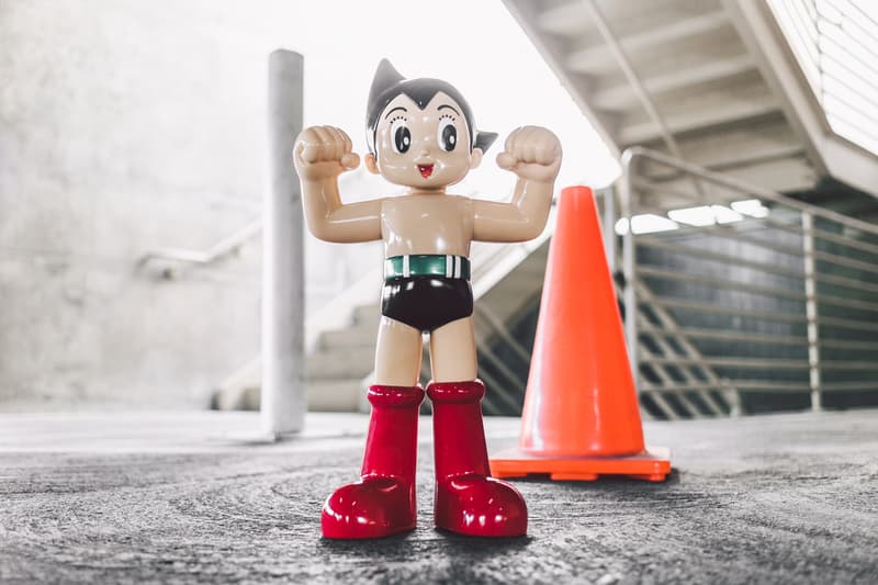 bait astro boy glossy edition figure vinyl artwork sculpture
