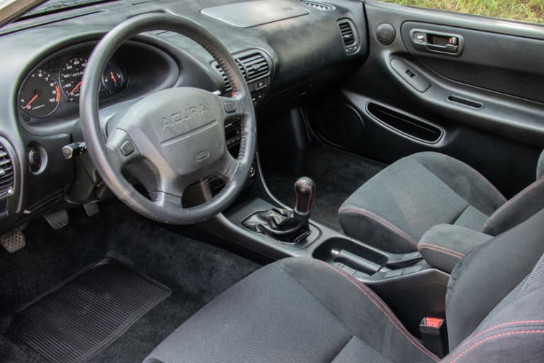 Barrett-Jackson Acura Integra Type R Auction JDM Championship White B18 B16a b18c engine DOHC VTEC Honda Integra DC2 DC5 EK9 EG6 FWD
