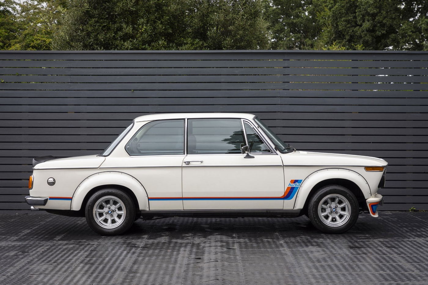 BMW 2002 Turbo Original 1975 Model Auction chamonix white hexagon classics car coupe automotive big sale price