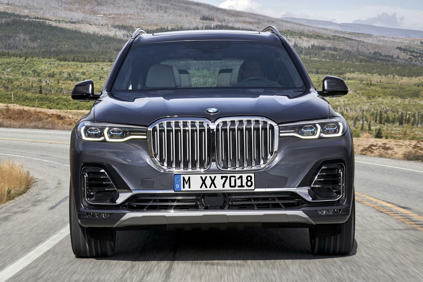 BMW 2019 X7 SUV Unveil Black xDrive40i 50i