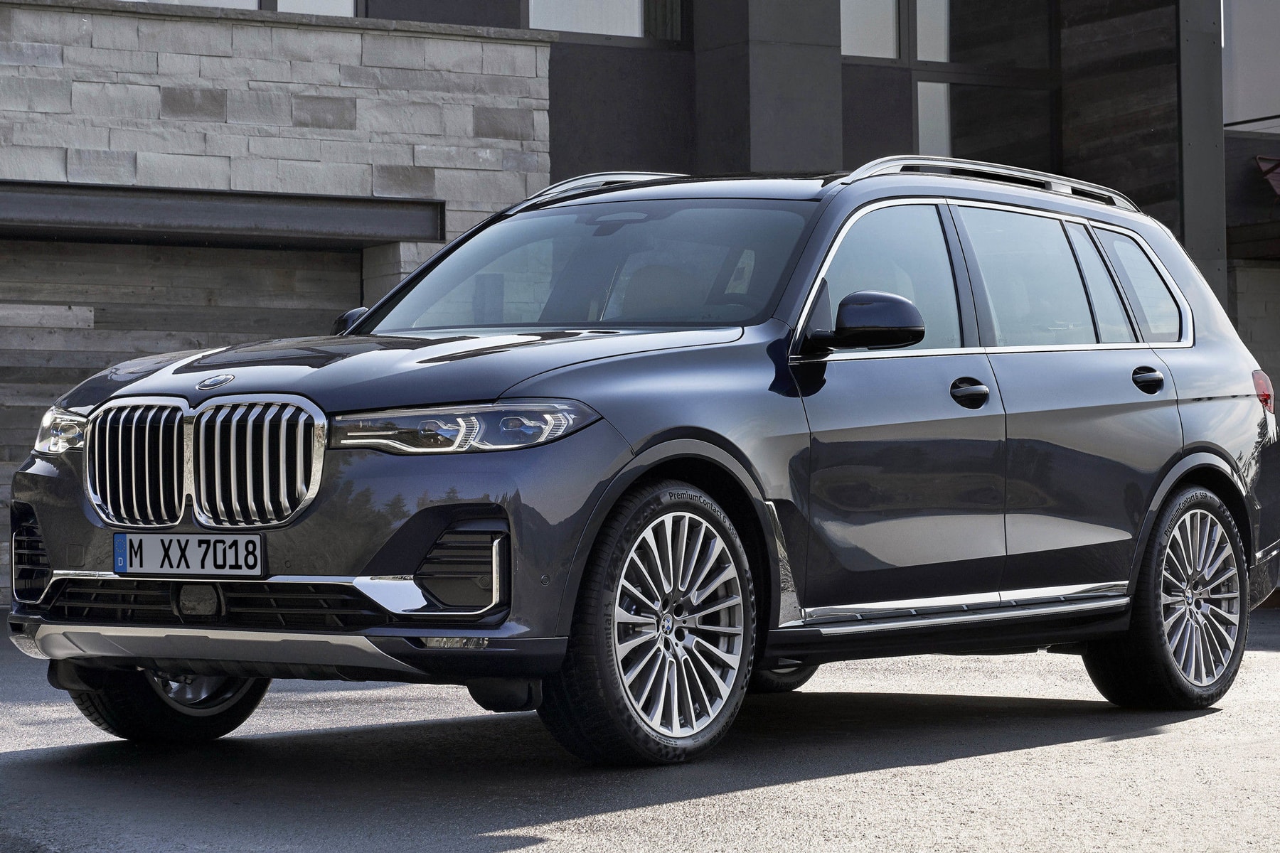 BMW 2019 X7 SUV Unveil Black xDrive40i 50i
