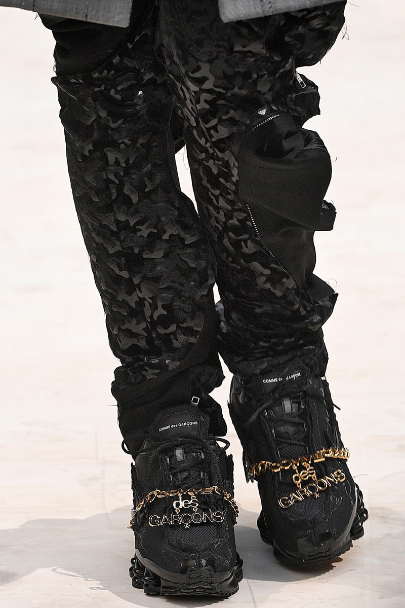 COMME des GARÇONS Nike Shox SS19 sneaker chain jewelry bling spring summer 2019 paris fashion week luxury release date info price CdG