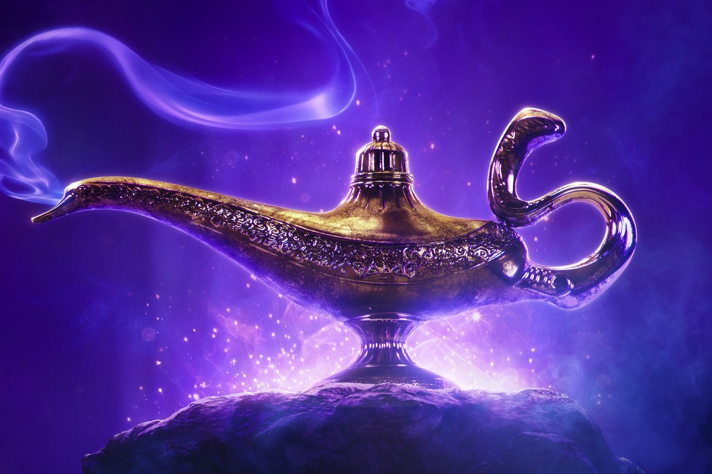 Disney 'Aladdin' Live-Action Movie Poster will smith the genie musicial film release date may 2019 cast jasmine jafar Mena Massoud Naomi Scott