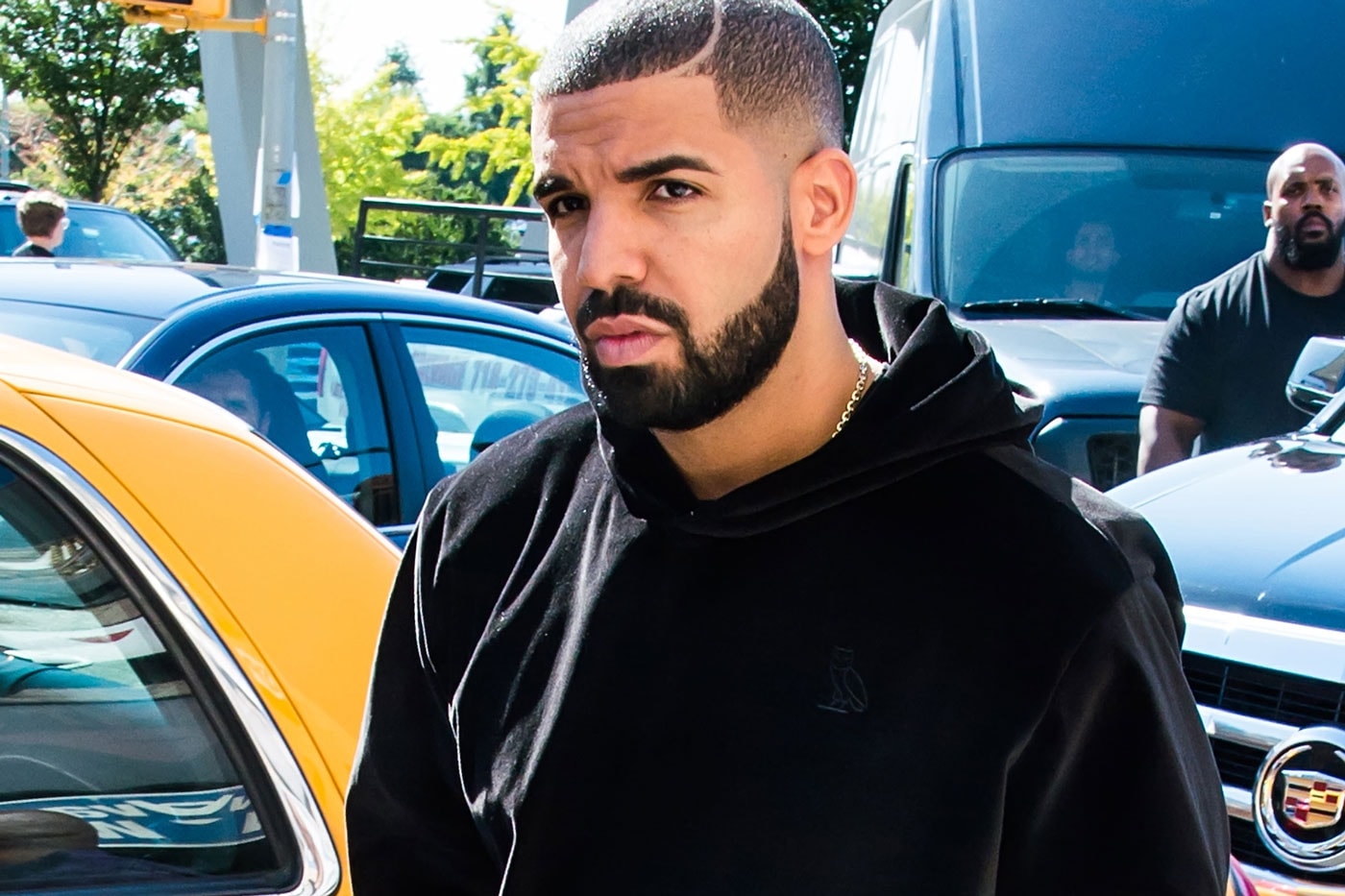 Drake Cancels Summer Sixteen Shows