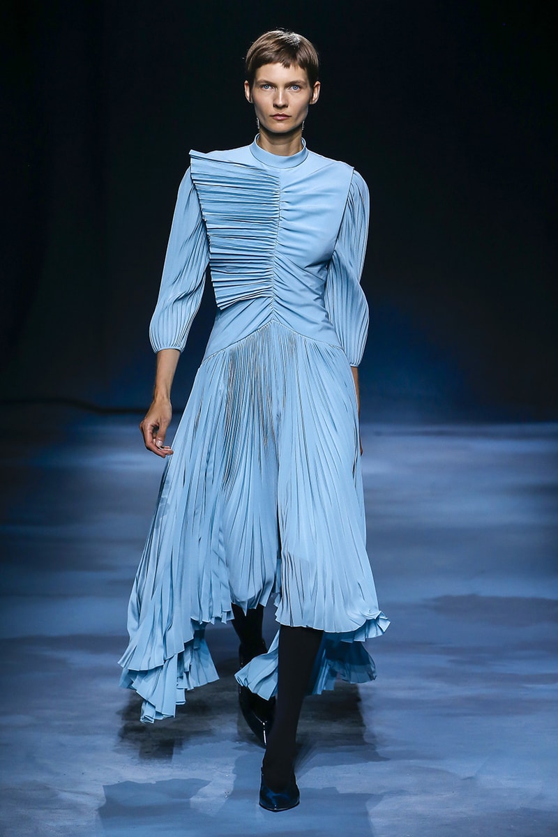 Givenchy Spring/Summer 2019 Runway Collection paris fashion week presentation claire waight keller menswear womens presentation