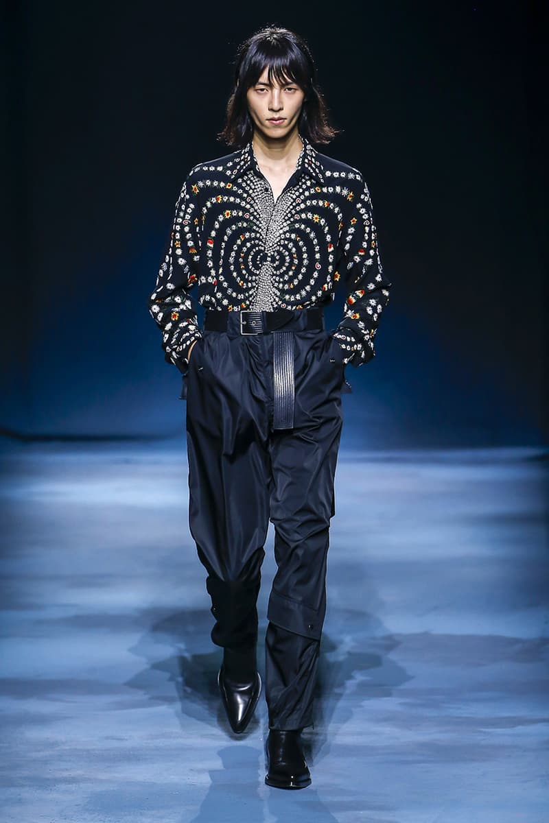 Givenchy Spring/Summer 2019 Runway Collection paris fashion week presentation claire waight keller menswear womens presentation