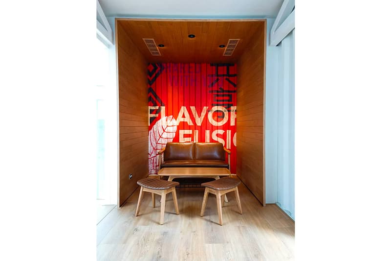Starbucks Shipping Containers construction Taiwan Hualien Bay Mall architecture