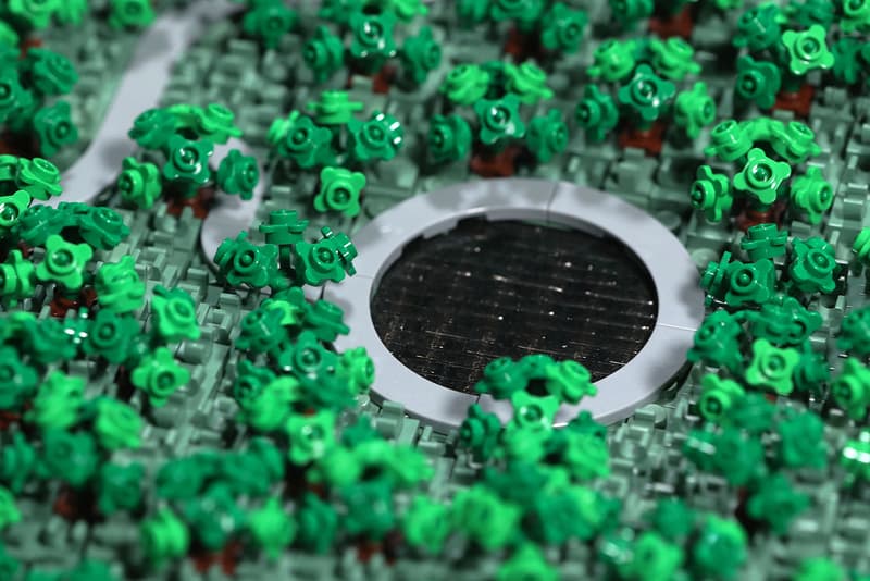 LEGO Apple Cupertino Campus recreated Spencer Rezkalla Santa Clara Valley model build design blocks tim cook steve jobs scale bricks california foster partners