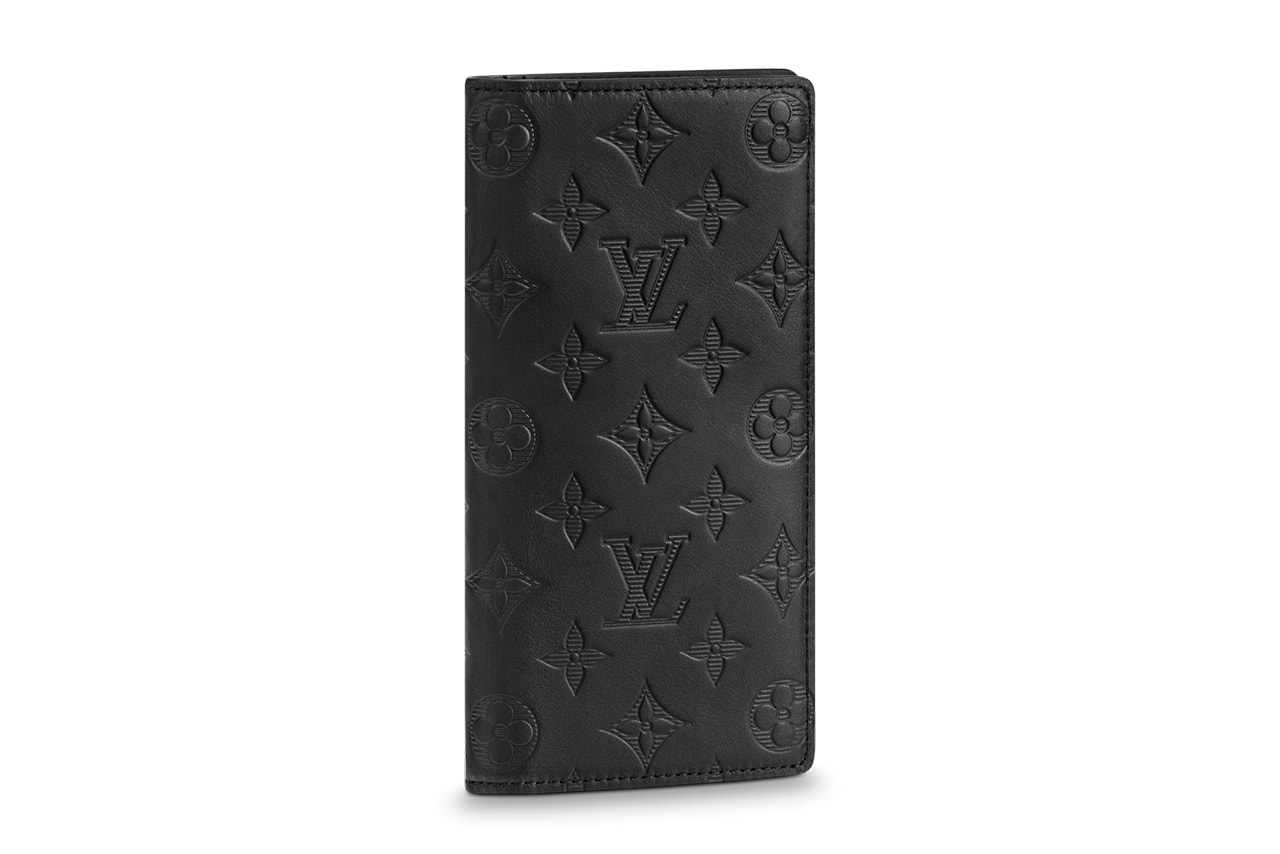 Louis Vuitton Damier Graphite Alpes Collection Fashion Clothing Bags Accessories Patches Travel Alps Apparel Sleeping bag jewelry sneakers boots