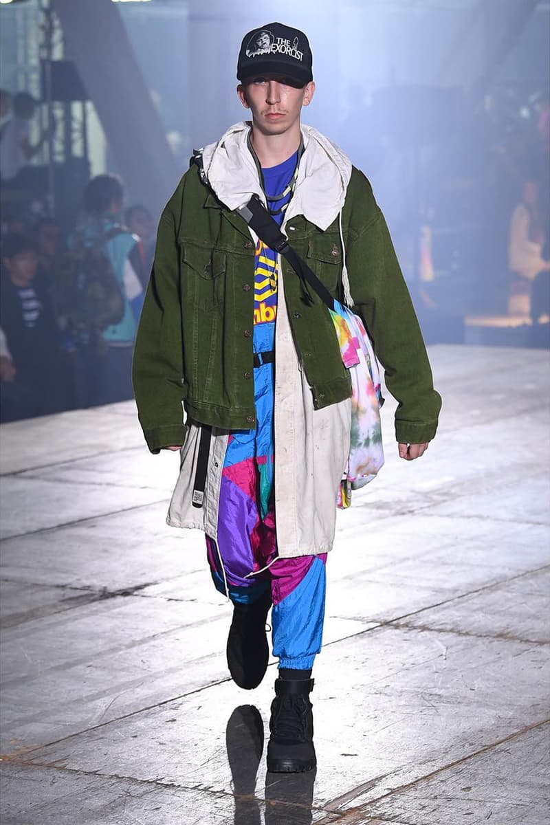 n hoolywood tokyo fashion week amazon japan october 6 2018 spring summer 2019 runway show presentation umbro garfield capitalist casualties the exorcist tie dye daisuke obana collection