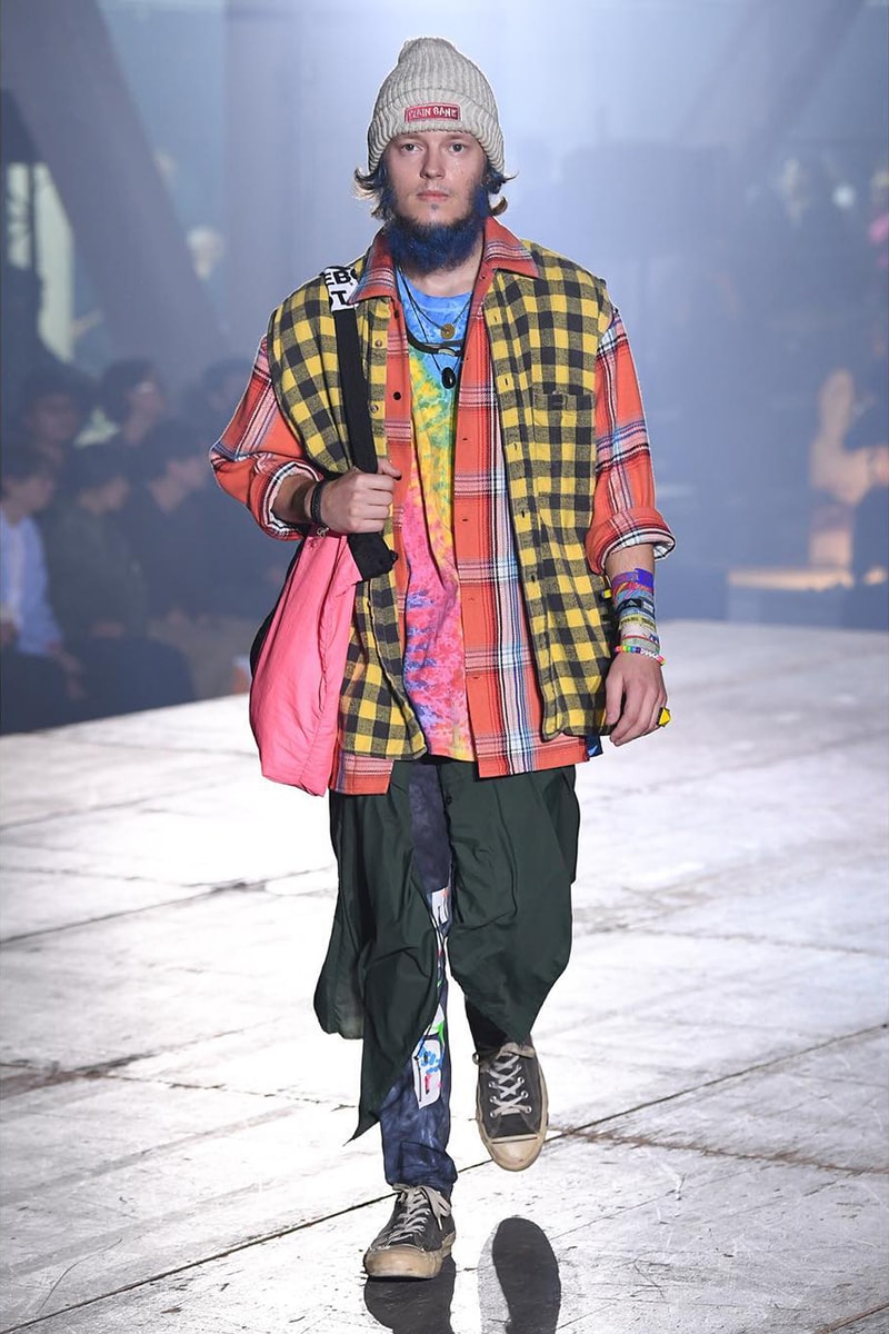 n hoolywood tokyo fashion week amazon japan october 6 2018 spring summer 2019 runway show presentation umbro garfield capitalist casualties the exorcist tie dye daisuke obana collection