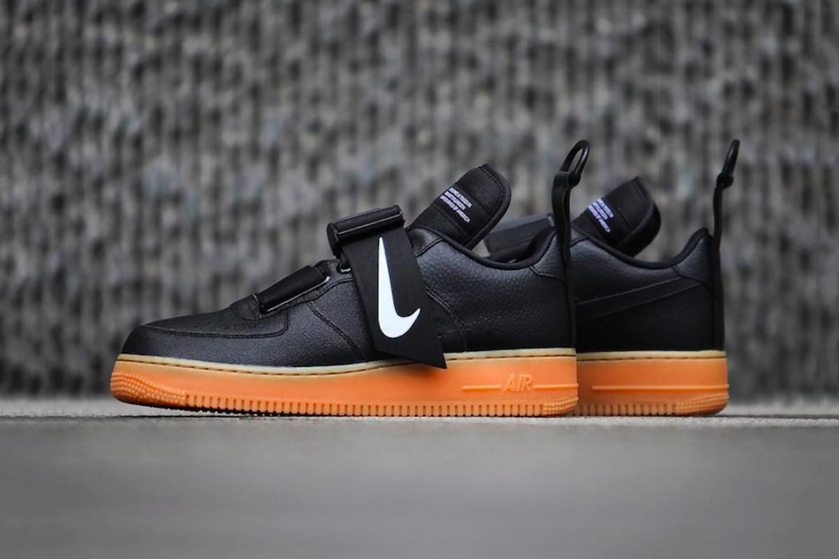 nike air force black with gum sole