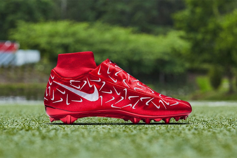Odell Beckham Jr Nike Swoosh Cleat Special Edition sports OBJ Football NFL cleats footwear turf grass New York Giants 