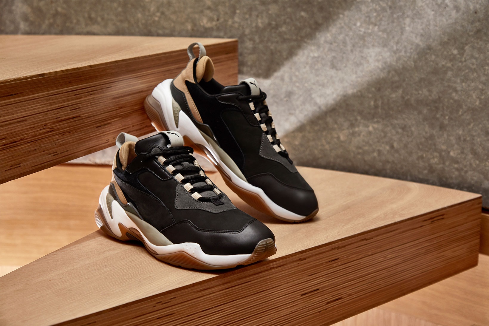END Clothing PUMA THUNDER Sneaker Collaboration Shadow Rise Chunky Dad Sneaker Dad Shoes