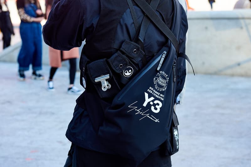 Seoul Fashion Week Spring/Summer 2019 Street-Style Part 1 Prada Raf Simons Joy Division Custom Denim Alyx Accessories Balenciaga A-COLD-WALL* ACW Undercover Chanel Thrasher Supreme Off-White x Nike "Spooky Pack" Blazer