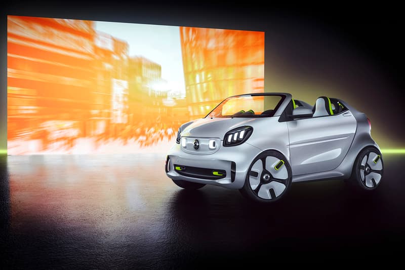Smart Car Forease Concept Car electric car Mercedes Benz metallic white silver steam green
