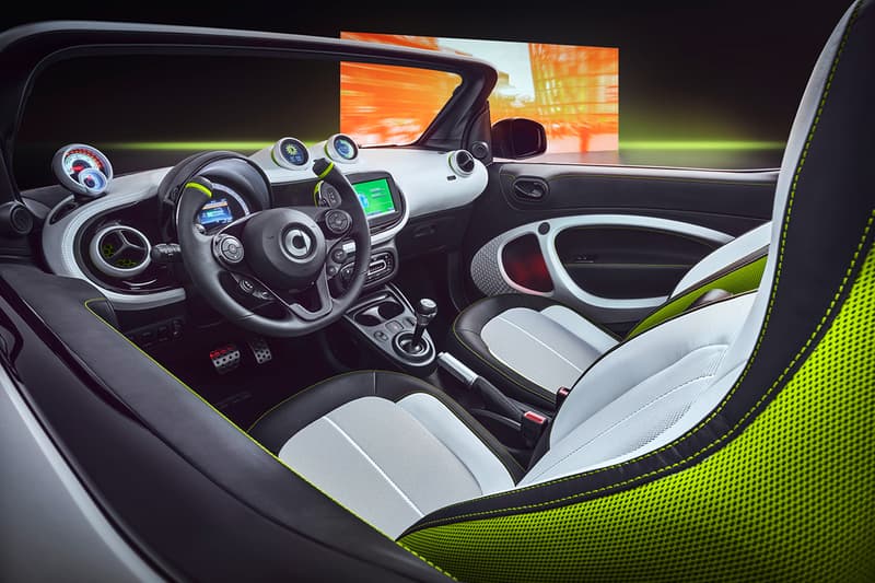 Smart Car Forease Concept Car electric car Mercedes Benz metallic white silver steam green