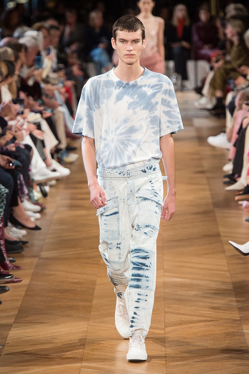 Stella McCartney spring summer 2019 paris fashion week runway show tie dye suit menswear