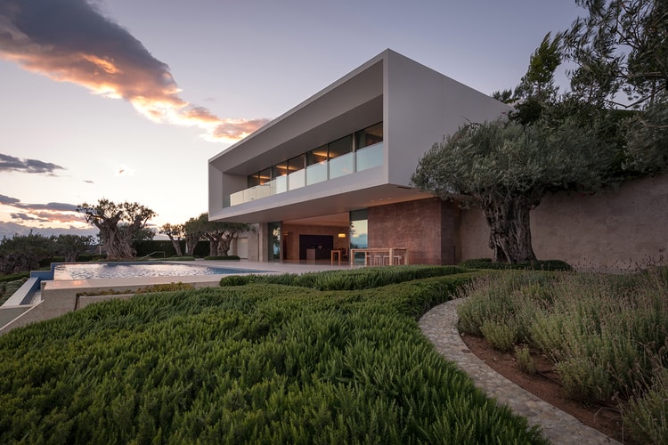 Sergey Fedotov Created This Picturesque Home in Greece