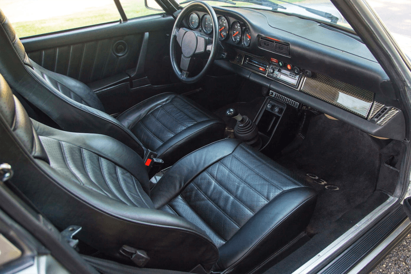 Walter Payton porsche 930 turbo car automobile football Chicago Bears running back modification sale mecum auction