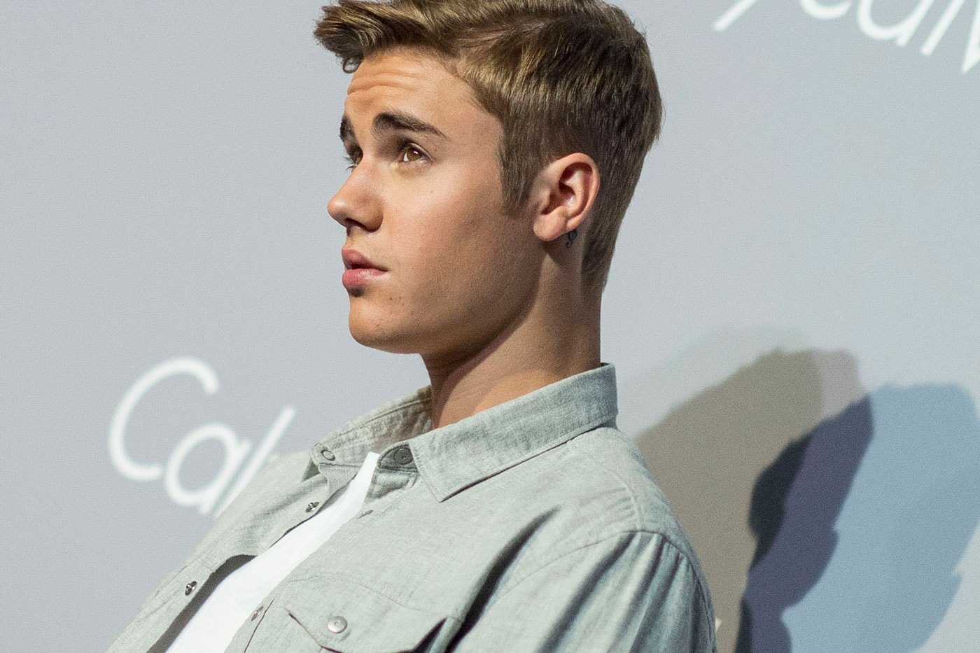 Watch Justin Bieber Perform “What Do You Mean?” at 2015 MTV EMA