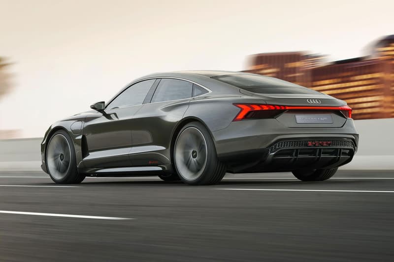 Audi E-Tron GT Electric Concept Car Unveil Vehicle Sportback SUV Los Angeles auto show 2018