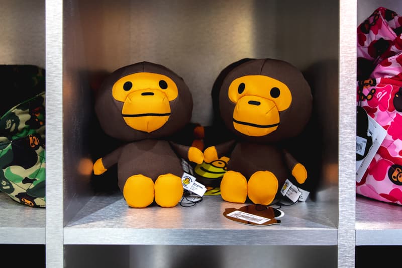 Baby Milo's Pet Collection Pop-Up bape a bathing ape dogs monkeys pet stuff hong kong