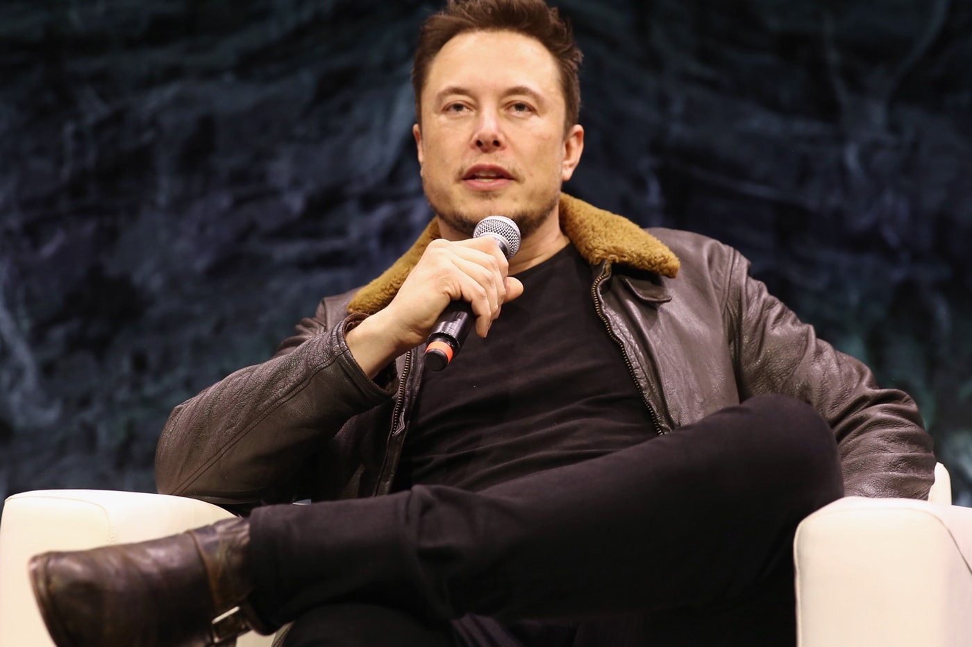 Elon Musk 70 Percent Chance Moving To Mars Planet Space Rocket Tesla SpaceX Axios on HBO Travel 