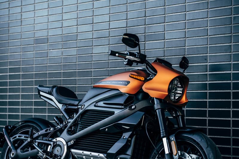 Harley Davidson LiveWire Electric Motorcycle Info two-wheels motorbikes HD Ironhead Bikes EV electric motorcycles speed urban environment classic roadster