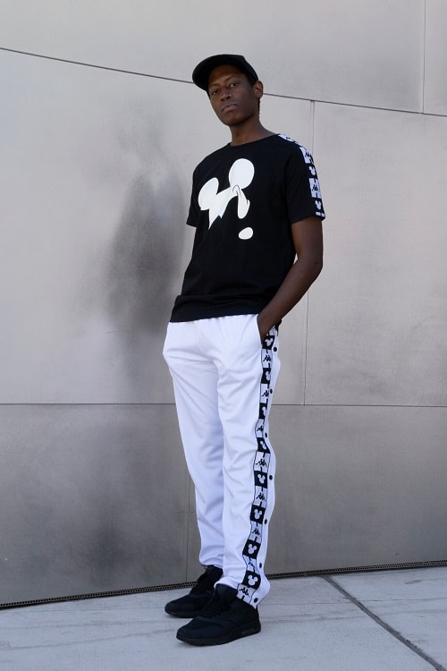 Louis Vuitton Mickey Mouse Luxury Brand T-Shirt And Pants Limited Edition