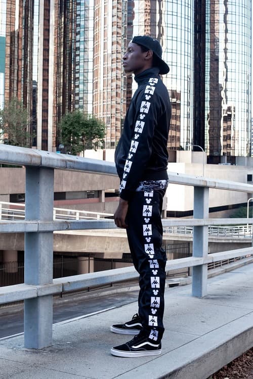 disney kappa fall winter 2018 fw18 collection collab collaboration mickey mouse anniversary sweats pants hoodies sweatshirt black white tracksuit grey gray 90 year