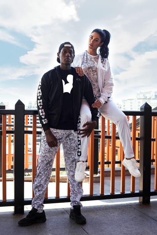 disney kappa fall winter 2018 fw18 collection collab collaboration mickey mouse anniversary sweats pants hoodies sweatshirt black white tracksuit grey gray 90 year