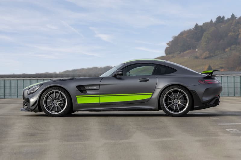 Mercedes Benz AMG GT R Pro Unveil Grey Green 2018 LA Auto Show GT Coupe Roadster