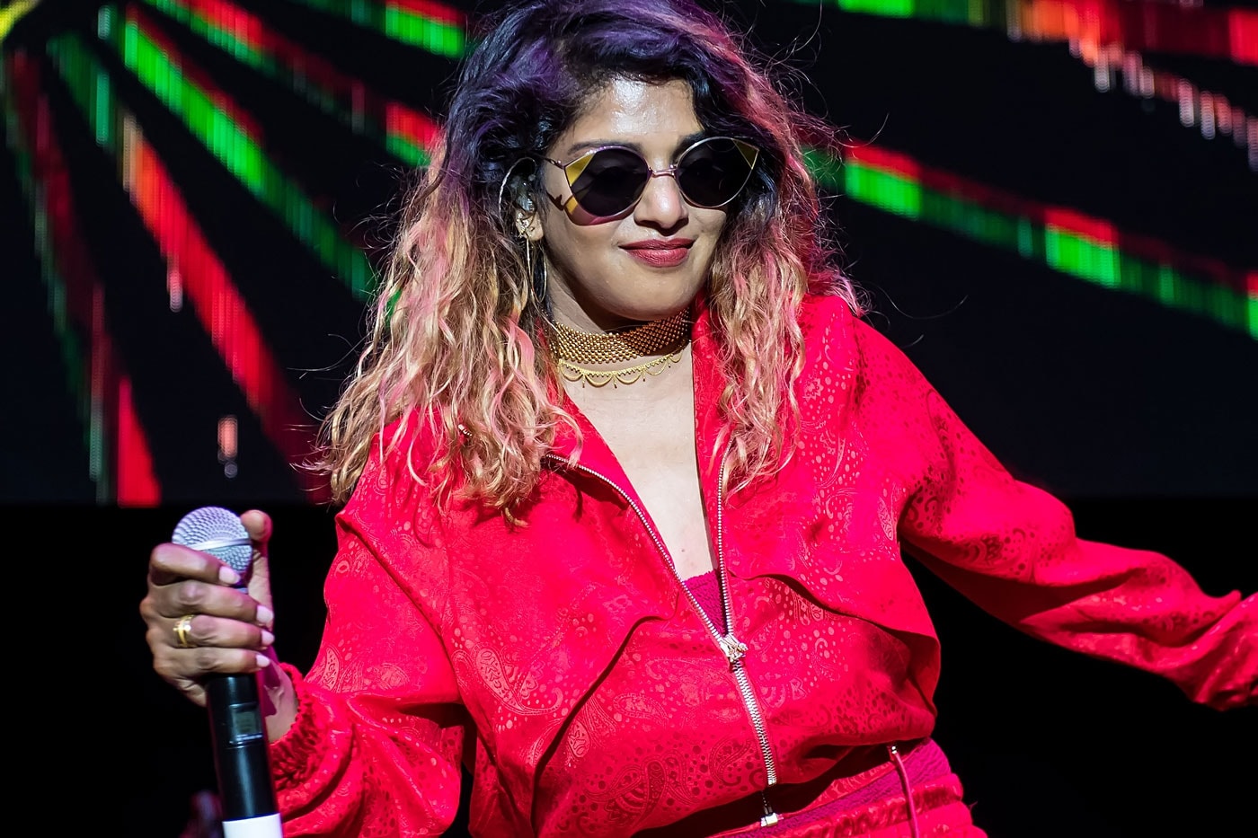 M.I.A. - It Takes A Muscle (Live on Jools Holland)