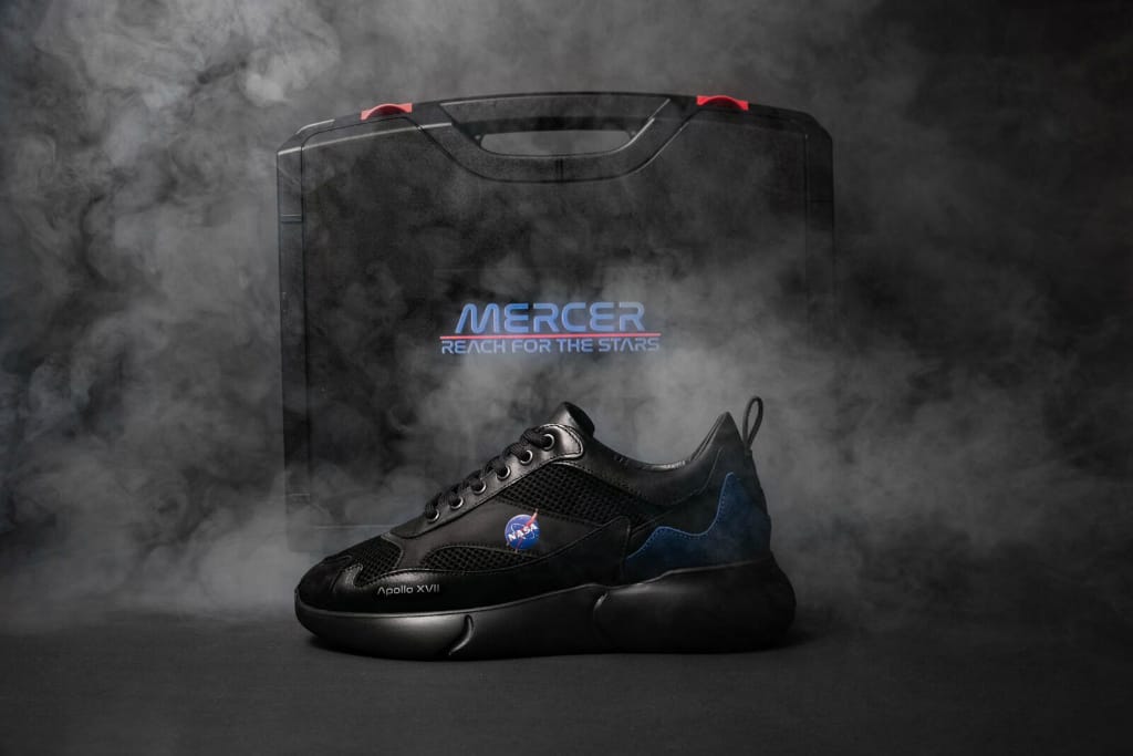 Buy Puma Men Navy Blue & Orange Apollo Slip On Sneakers - Casual Shoes for  Men 8468067 | Myntra