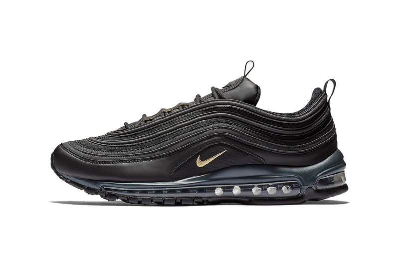 max 90 black nike trainers gold tick