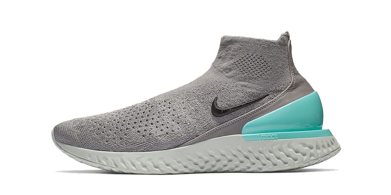 nike running rise react flyknit