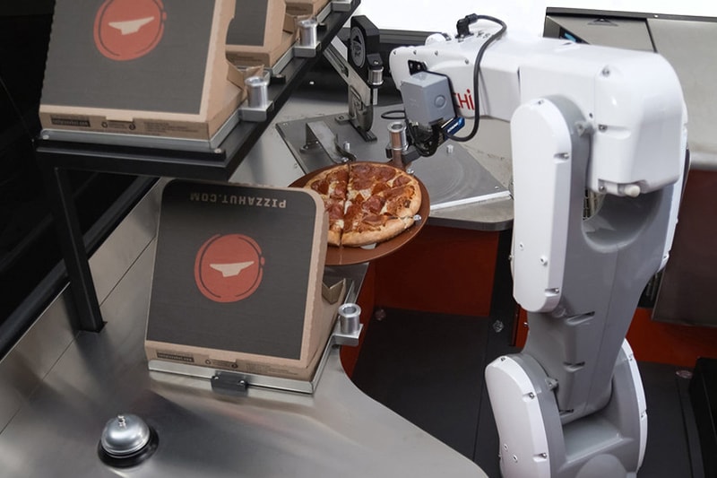 Toyota Pizza-Hut Toyota Tundra PIE Pro truck food pizza engineering vehicles cooking snacks trucks 