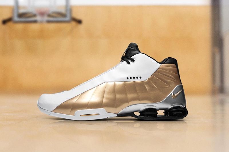 Vince Carter Wears Nike Shox BB4 2018 NBA Season sneaker shoes kicks toronto raptors VC air canada half man half amazing vinsanity NBA  Atlanta Hawks