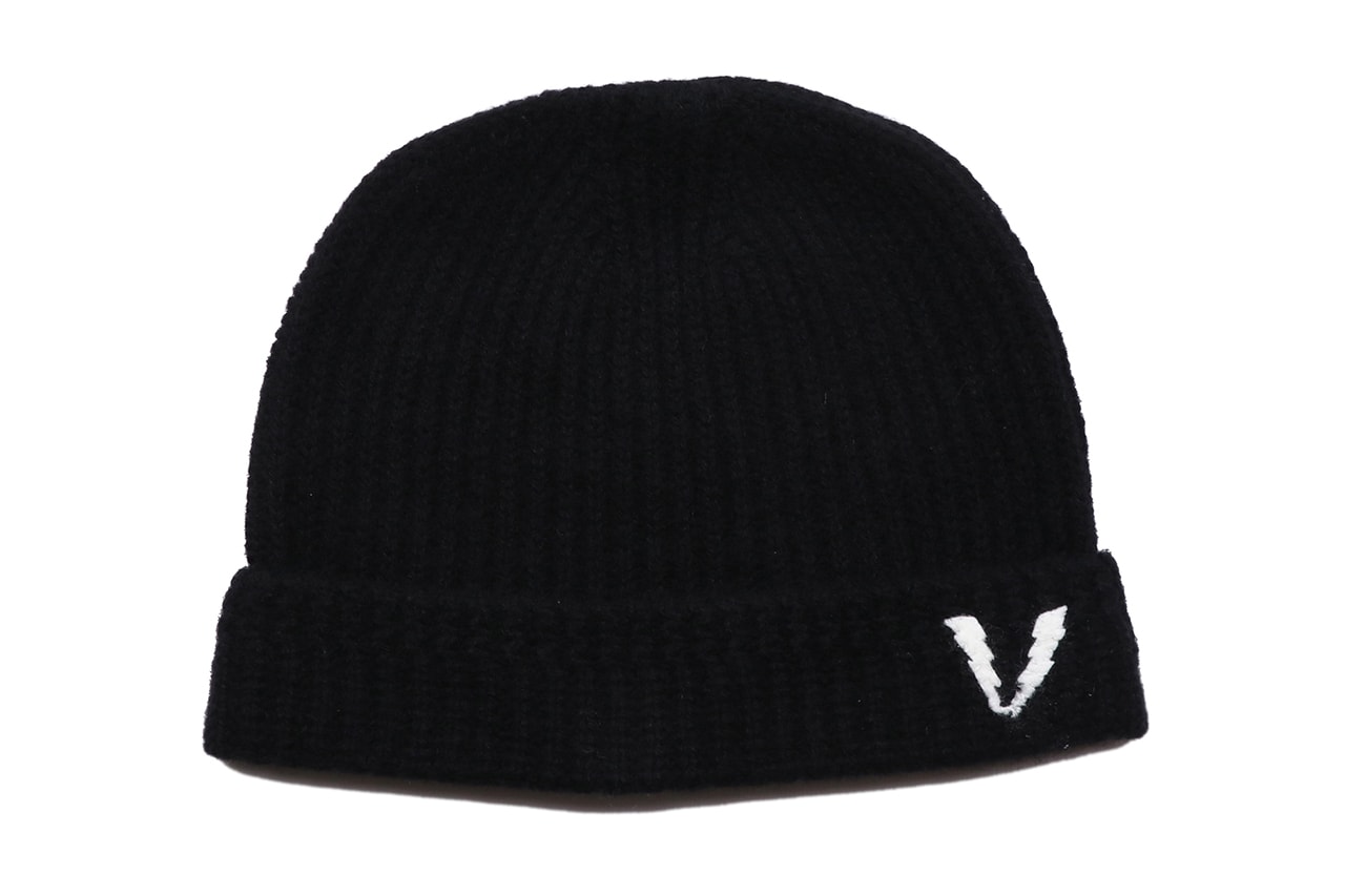 Supreme Fall/Winter 2018 Drop 15 Release Info Handwarmer visvim drake magic city scorpion blackmeans nubian berberjin clot readymade les vetements des football wacko maria invicible